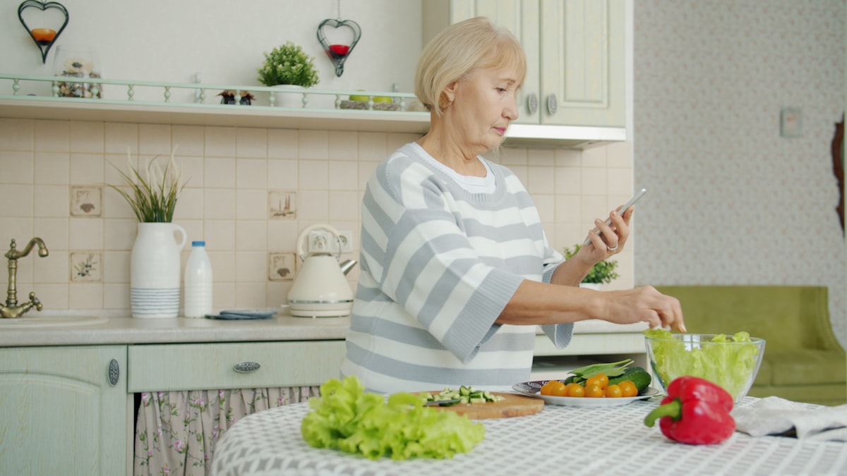 Ensalada fresca con pollo a la parrilla